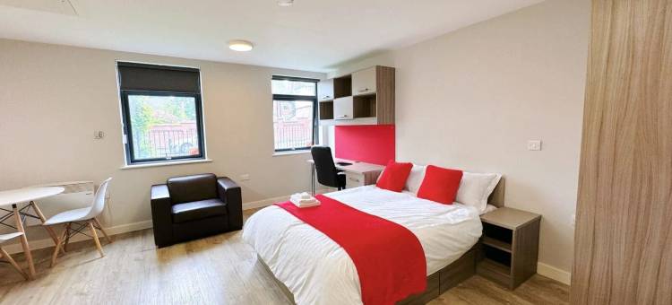 庄园公园苑(Manor Park Court in Coventry)图片