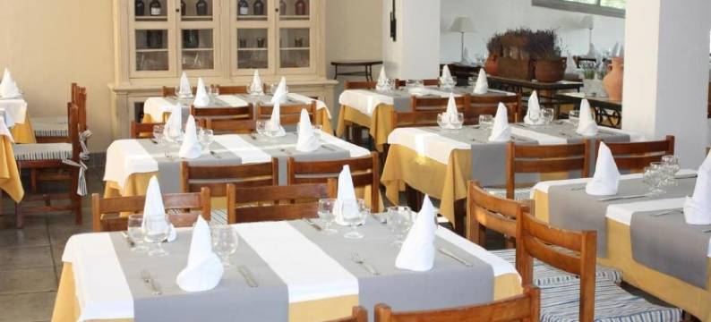 卡斯特尔卢贝龙酒店(Vacances Bleues Hôtel Castel Luberon)图片
