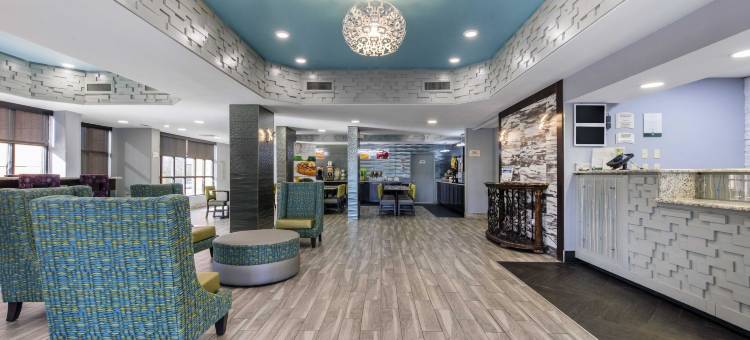 蒙哥马利东卡迈克尔路凯艺套房酒店(Quality Inn & Suites Montgomery East Carmichael Rd)图片