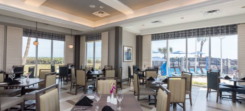 墨尔本海滨希尔顿酒店(Hilton Melbourne Beach Oceanfront)图片