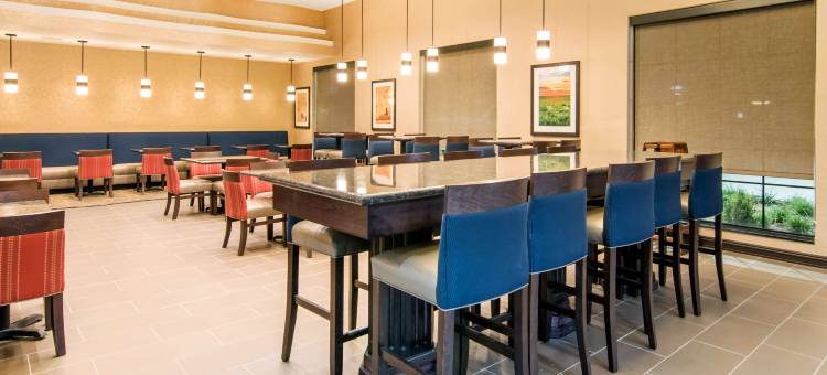 独立舒适套房酒店(Comfort Inn & Suites Independence)图片