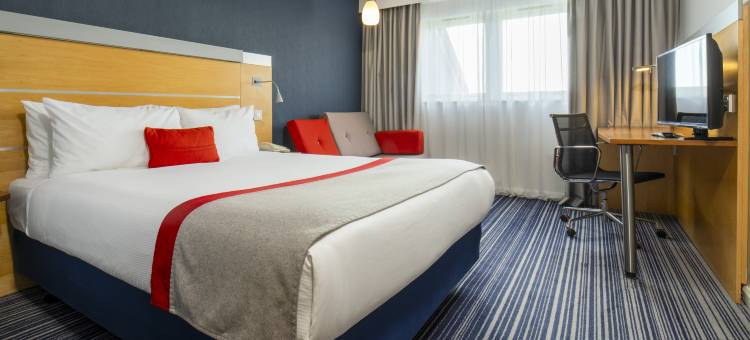Holiday Inn Express 伦敦 - 森马(Holiday Inn Express London - Epsom Downs)图片