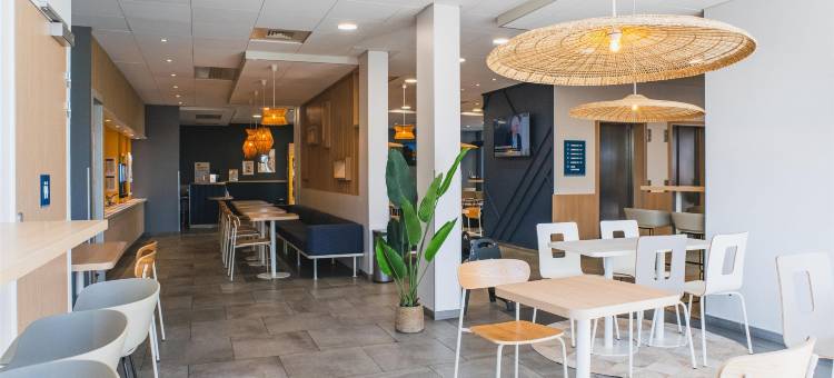 克莱蒙费朗中心凯里亚德生态酒店(Kyriad Eco Clermont Ferrand Centre)图片