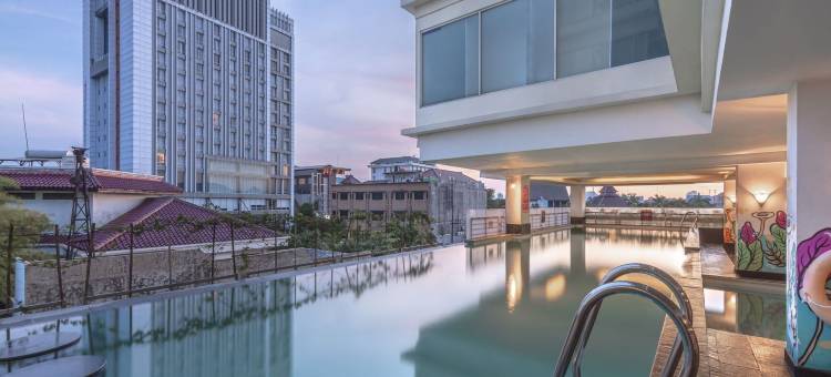 达尔莫奎斯特酒店 - 泗水 - 阿斯顿酒店(Quest Hotel Darmo - Surabaya by Aston)图片