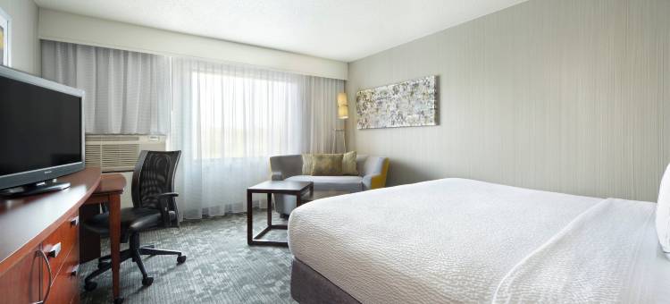 南本德米沙沃卡万怡酒店(Courtyard Mishawaka-University Area)图片