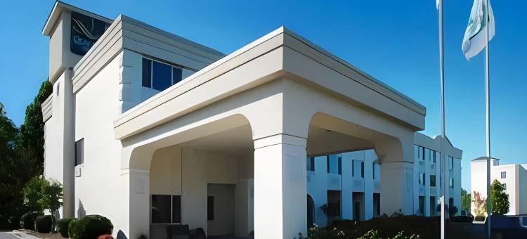 亨特斯维尔凯艺酒店-近诺曼湖(Quality Inn Huntersville Near Lake Norman)图片