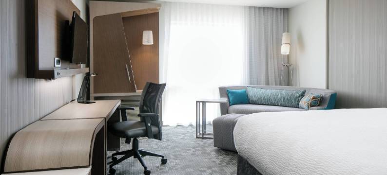 比尔德莫尔活动中心奥马哈贝尔维尤万怡酒店(Courtyard Omaha Bellevue at Beardmore Event Center)图片