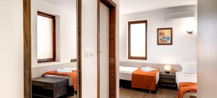 Panorama Blue Family Hotel and Free Parking图片