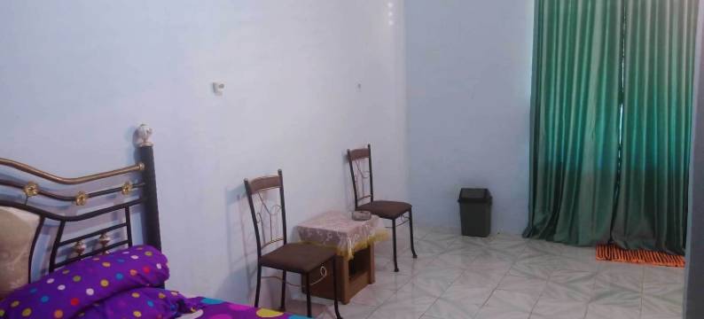 EXPRESS O 92251 加亚库苏玛民宿靠近达鲁穆塔丁寄宿学校(Express O 92251 Jaya Kusuma Homestay Near Ponpes Darul Muhtadin)图片