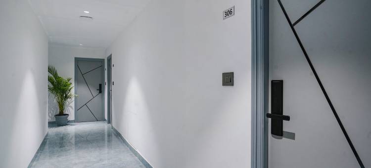 Fabhotel Prime Cloud 5工作室(FabHotel Prime Cloud 5 Studios)图片