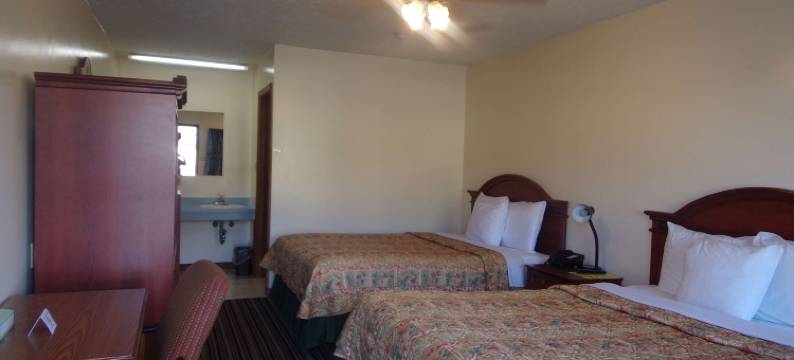 沃伦抱抱熊汽车旅馆(Huggy Bear Motel - Warren)图片