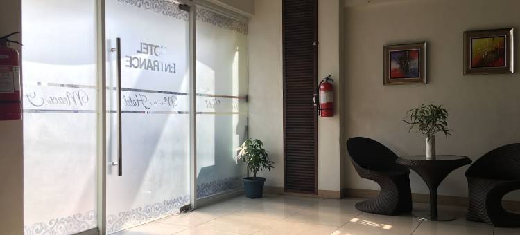 巴伦苏埃拉梅科皇家酒店(Meaco Hotel - Valenzuela)图片