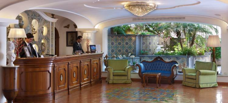 拉费沃利塔大酒店(Grand Hotel la Favorita)图片