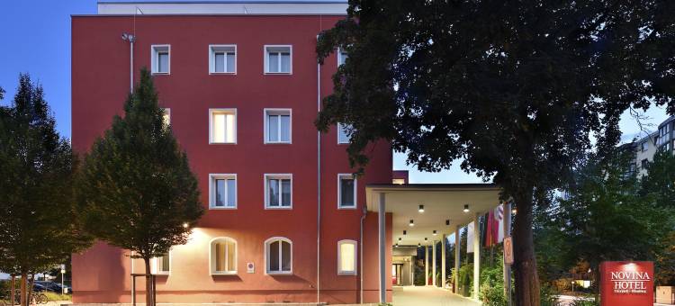 挪威纳提尔酒店(Novina Hotel Tillypark)图片