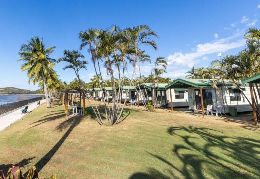Nrma Bowen Beachfront Holiday Park Hotel Overview