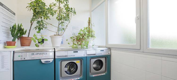 塞祖尔阿菲尔克雷蒙费兰德共和公园酒店(Séjours & Affaires Clermont Ferrand Park République)图片