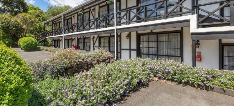 金斯伍德庄园汽车旅馆(Kingswood Manor Motel)图片