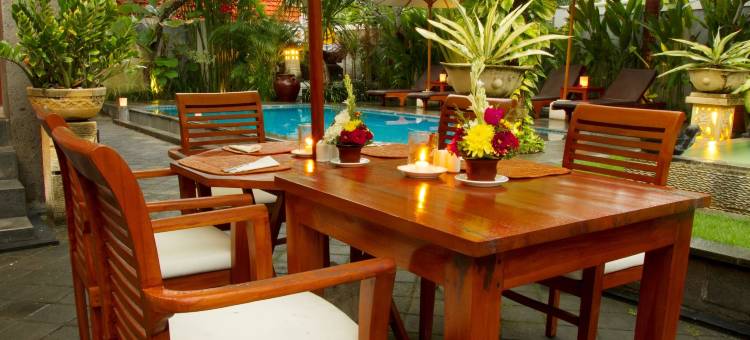努沙杜瓦库布花园套房及别墅(Kubu Garden Suites & Villas Nusa Dua)图片