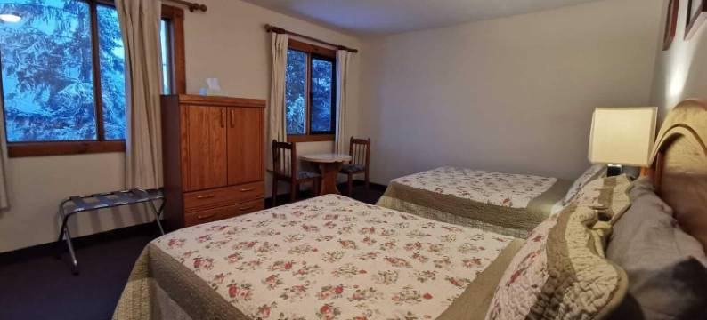 高山草甸旅舍(Alpine Meadows Lodge)图片