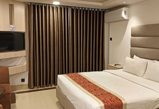 Marino Hotel - Best Near Airport Hotel Overview