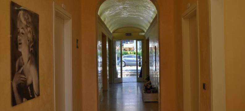 圭里尼酒店(Guerrini Hotel)图片