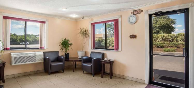 伊克诺旅馆-斯波特夕法尼亚镇中心(Econo Lodge Spotsylvania Town Center)图片