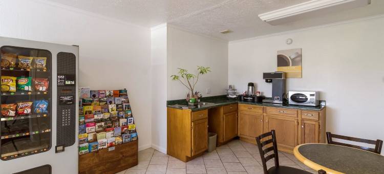 俄亥俄州罗斯福德 6 号汽车旅馆(Motel 6 Rossford, Oh)图片