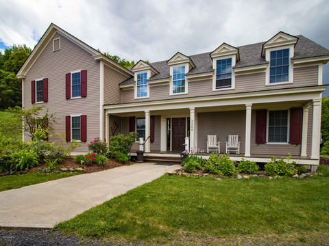 老灯笼旅馆及谷仓