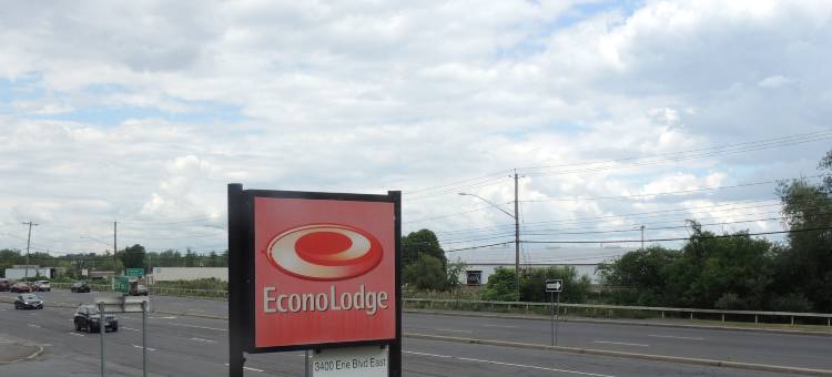 德威特 I-90 伊克诺旅馆(Econo Lodge Dewitt I-90)图片