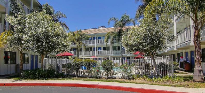 卡宾特里拉北部圣芭芭拉6号汽车旅馆(Motel 6 Carpinteria, CA - Santa Barbara - North)图片