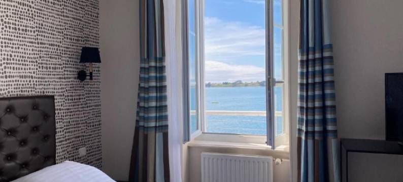 勒斯安格斯水疗公寓酒店(Hôtel la Baie des Anges, Son Spa Marin & sa Piscine Couverte et chauffée)图片