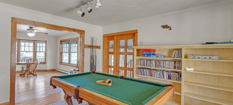 迷人的乡村四卧室度假屋有河滨景观四卧室小屋(Charming Country 4br Retreat With Riverfront Views 4 Bedroom Cabin)图片