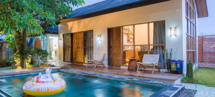 位于巴兰班南的2卧室-100平方米|带2个独立浴室(Karuna Villa Prambanan)图片