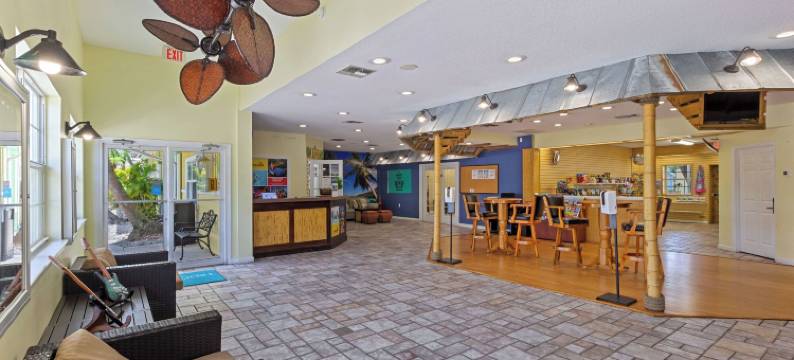热带棕榈度假村和露营地(Tropical Palms Resort)图片