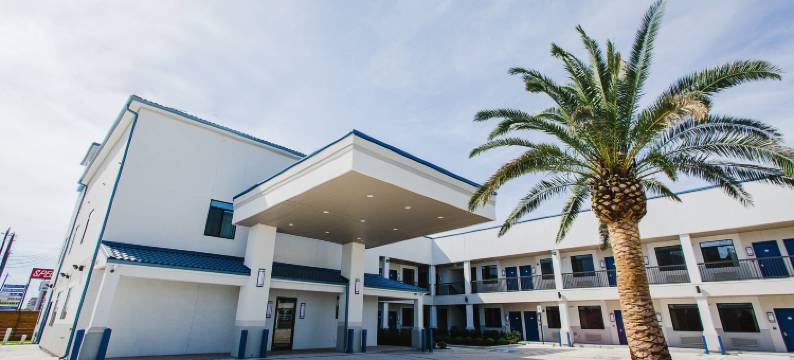 盖斯纳布鲁US-59宫殿旅馆(Palace Inn Blue US-59 & Gessner)图片