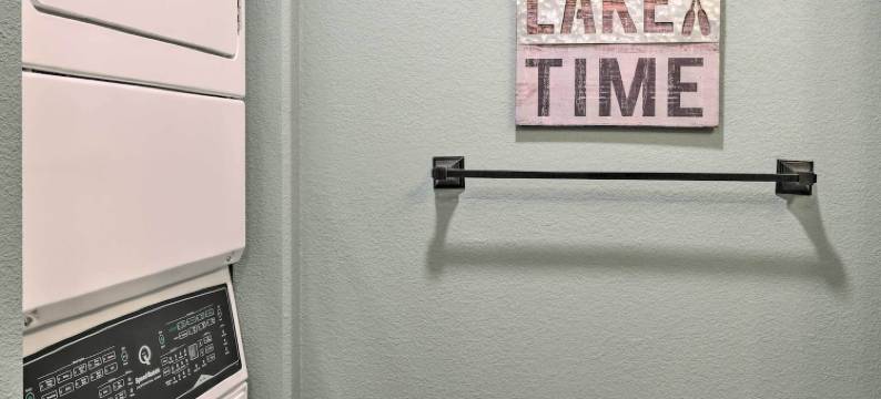 湖畔之家 - 距离底特律湖5分钟!(The Lakefront Home - 5 Minutes from Detroit Lakes!)图片