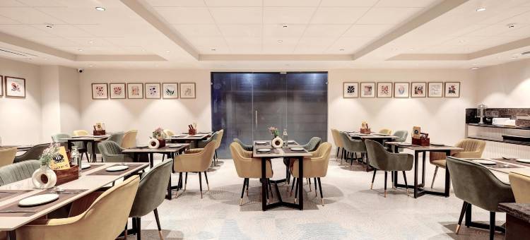 Saltstayz Premier – 高尔夫球场路及42区(Saltstayz Premier – Golf Course Road & Sector 42)图片