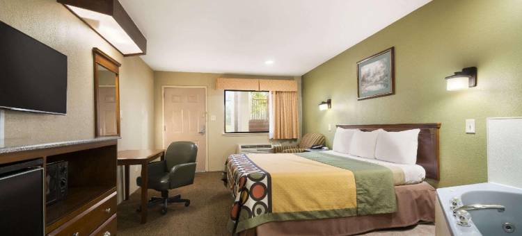 巴吞鲁日-I-12速8酒店(Super 8 by Wyndham Baton Rouge/I-12)图片