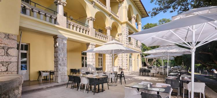 阿米内斯维瓦尔利尚家庭酒店(Aminess Vival Lišanj Family Hotel)图片