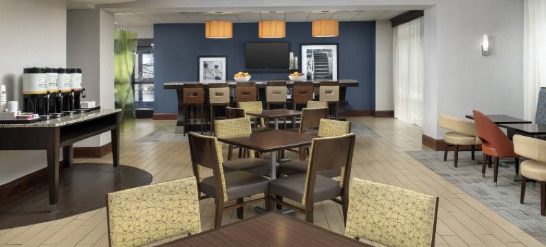 诺克斯维尔东部欢朋酒店(Hampton Inn Knoxville-East)图片