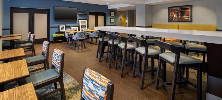 希尔顿欢朋酒店-塞内卡瀑布(Hampton Inn Seneca Falls)图片