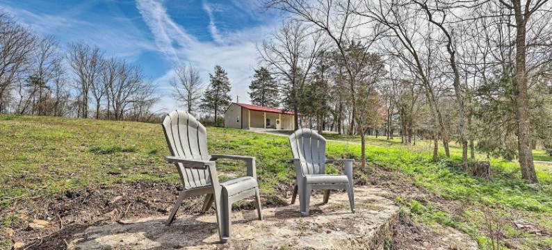 尤里卡泉区家园 w/ 阳台，烧烤炉！(Eureka Springs Area Home w/ Porch, Grill!)图片