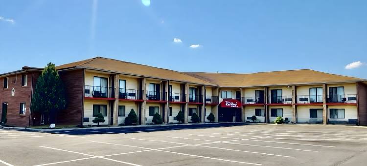 红屋顶酒店及套房纽波特 – 米德尔敦，罗德岛(Red Roof Inn & Suites Newport -Middletown, RI)图片