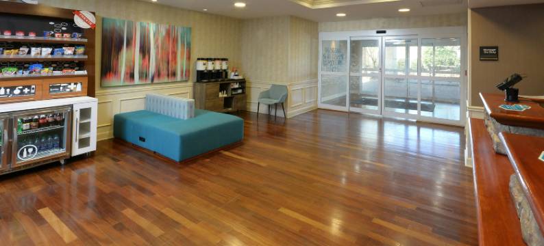 克林顿I-26欢朋套房酒店(Hampton Inn & Suites Clinton - I-26)图片