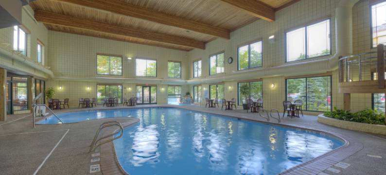 荷兰智选假日酒店(Holiday Inn Express HOLLAND by IHG)图片