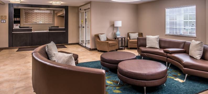 Candlewood Suites 堪萨斯城(Candlewood Suites KANSAS CITY SPEEDWAY by IHG)图片