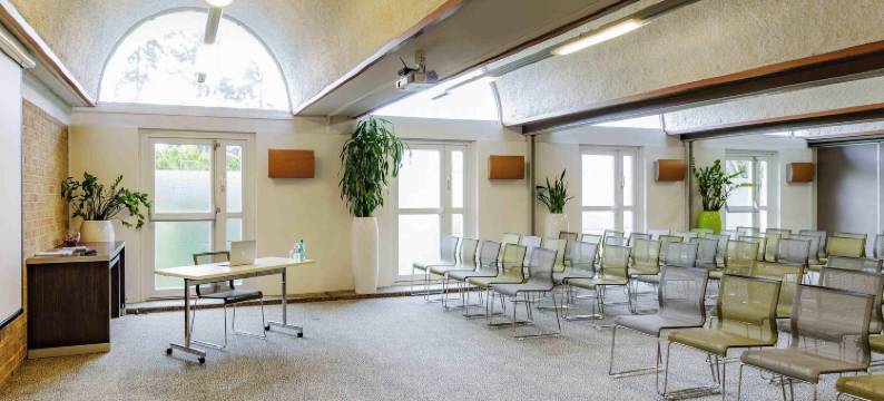 瓦朗谢讷机场诺富特酒店(Novotel Valenciennes)图片