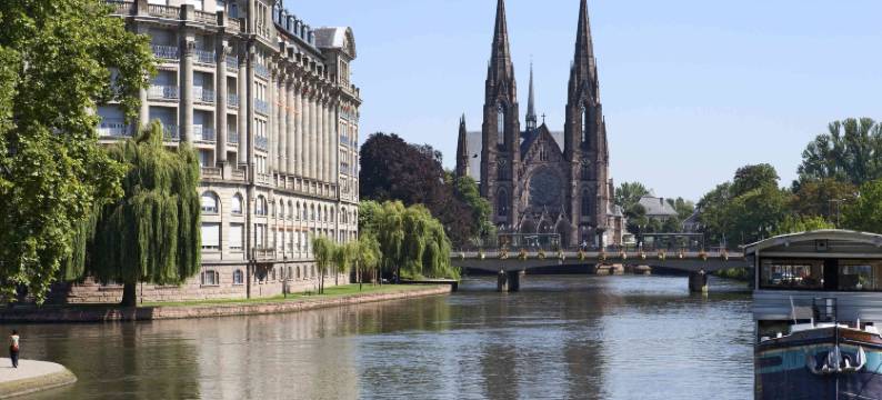 斯特拉斯堡中心小法兰西美居酒店(Hôtel Mercure Strasbourg Centre Petite France)图片