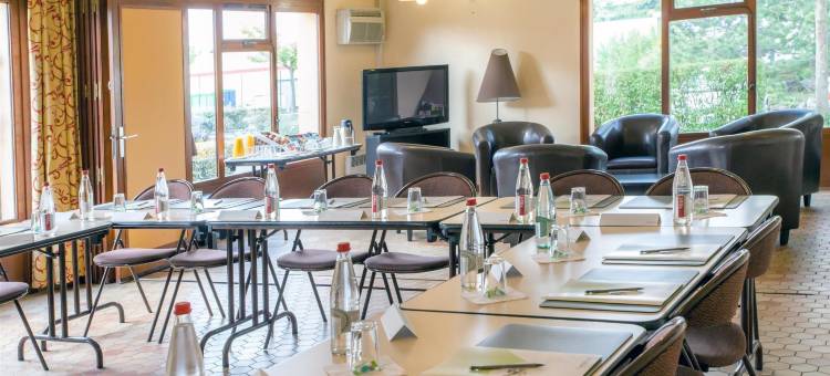 米洛康铂酒店(Campanile Millau)图片