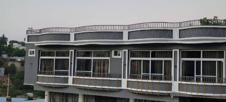 什里瓦拉布度假村(Shree Vallabh Resort)图片